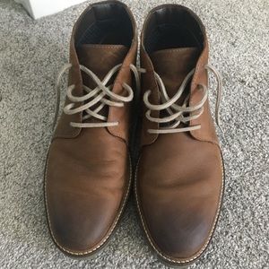 Men’s Clarks boot 🥾 size 8M